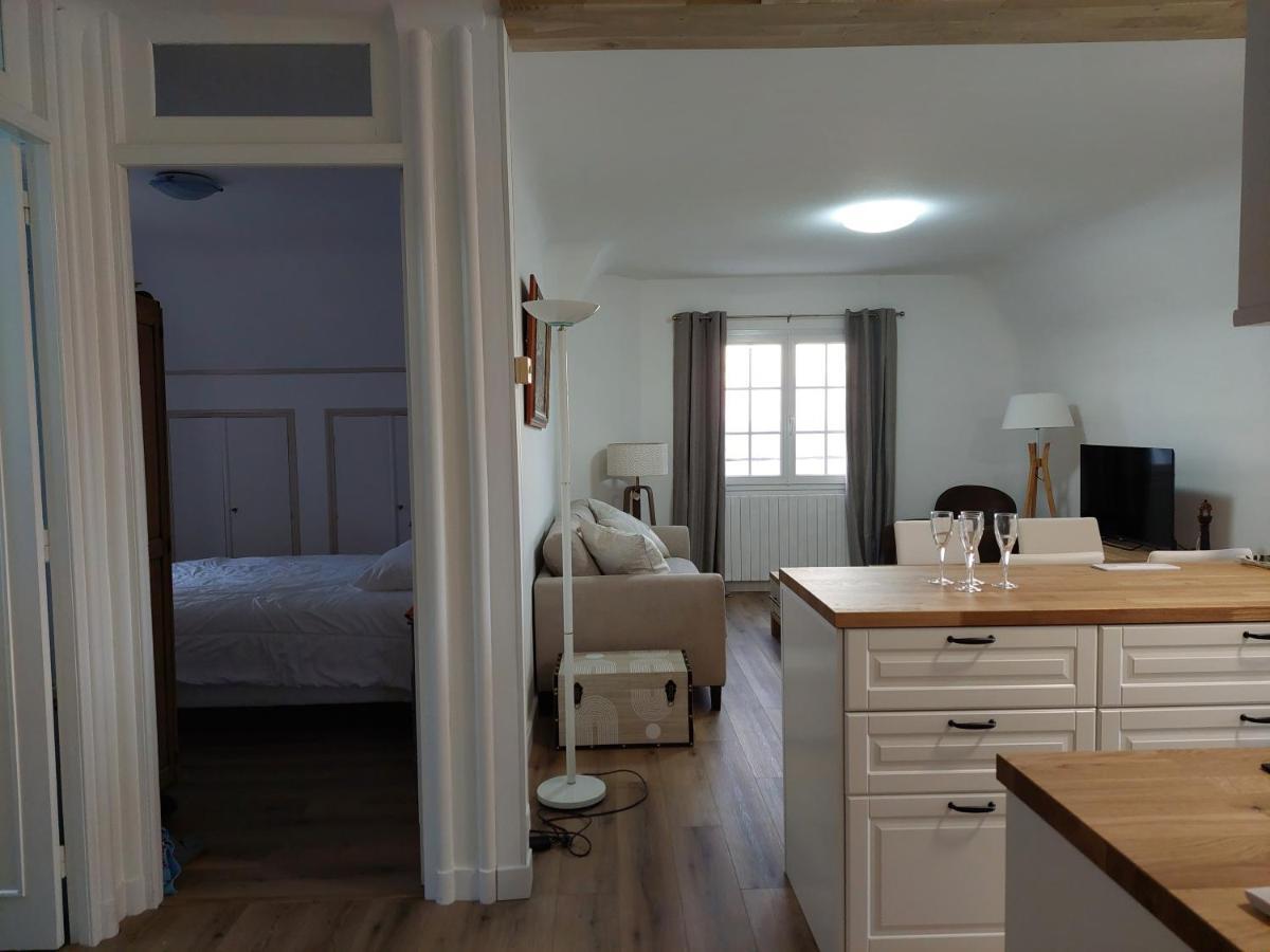 Au Gre Des Marees 2 Appartement Face A La Mer 2Eme Etage Ault Zewnętrze zdjęcie