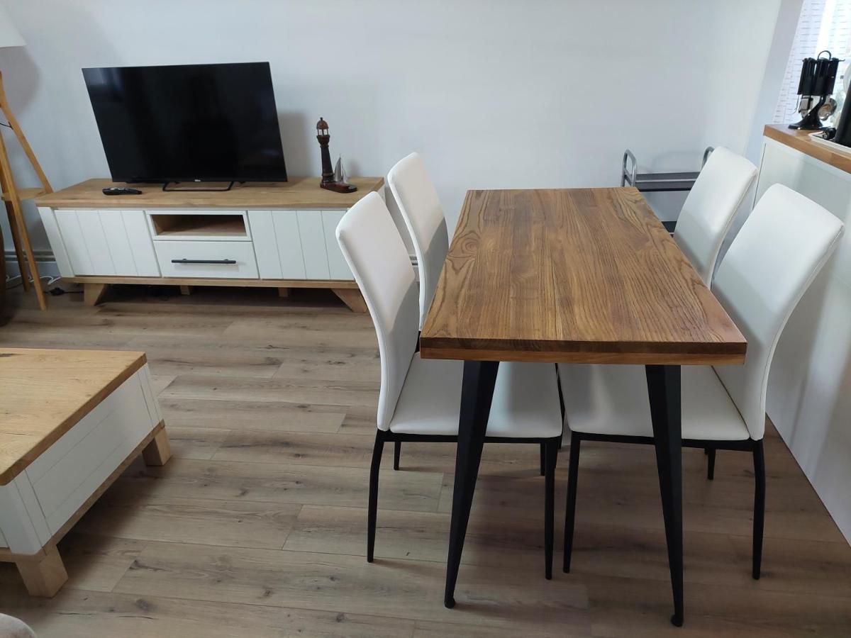 Au Gre Des Marees 2 Appartement Face A La Mer 2Eme Etage Ault Zewnętrze zdjęcie