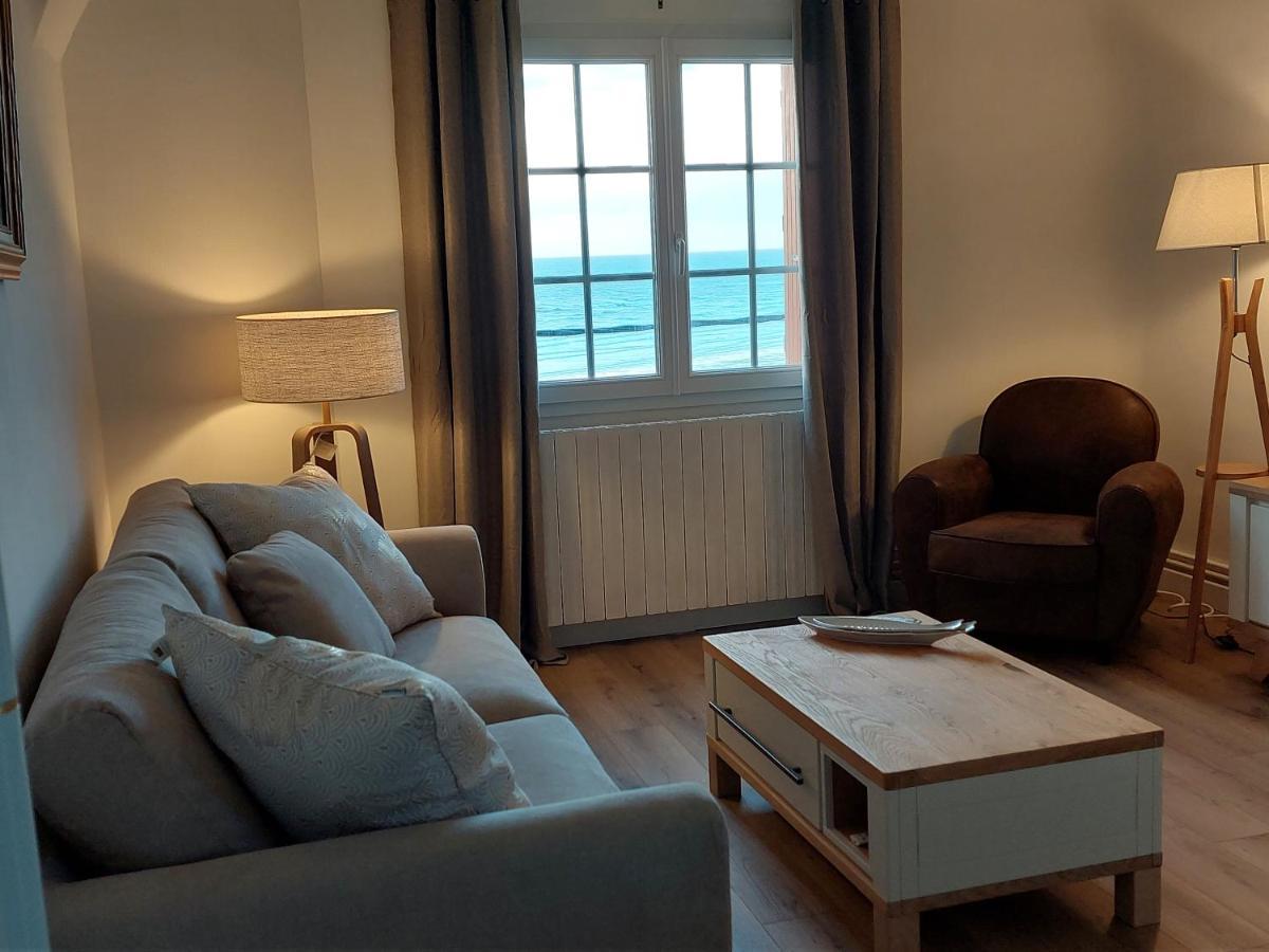 Au Gre Des Marees 2 Appartement Face A La Mer 2Eme Etage Ault Zewnętrze zdjęcie