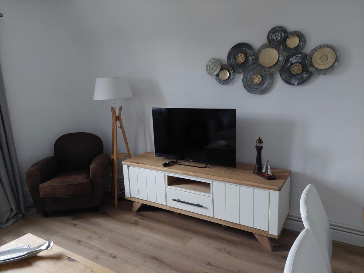 Au Gre Des Marees 2 Appartement Face A La Mer 2Eme Etage Ault Zewnętrze zdjęcie