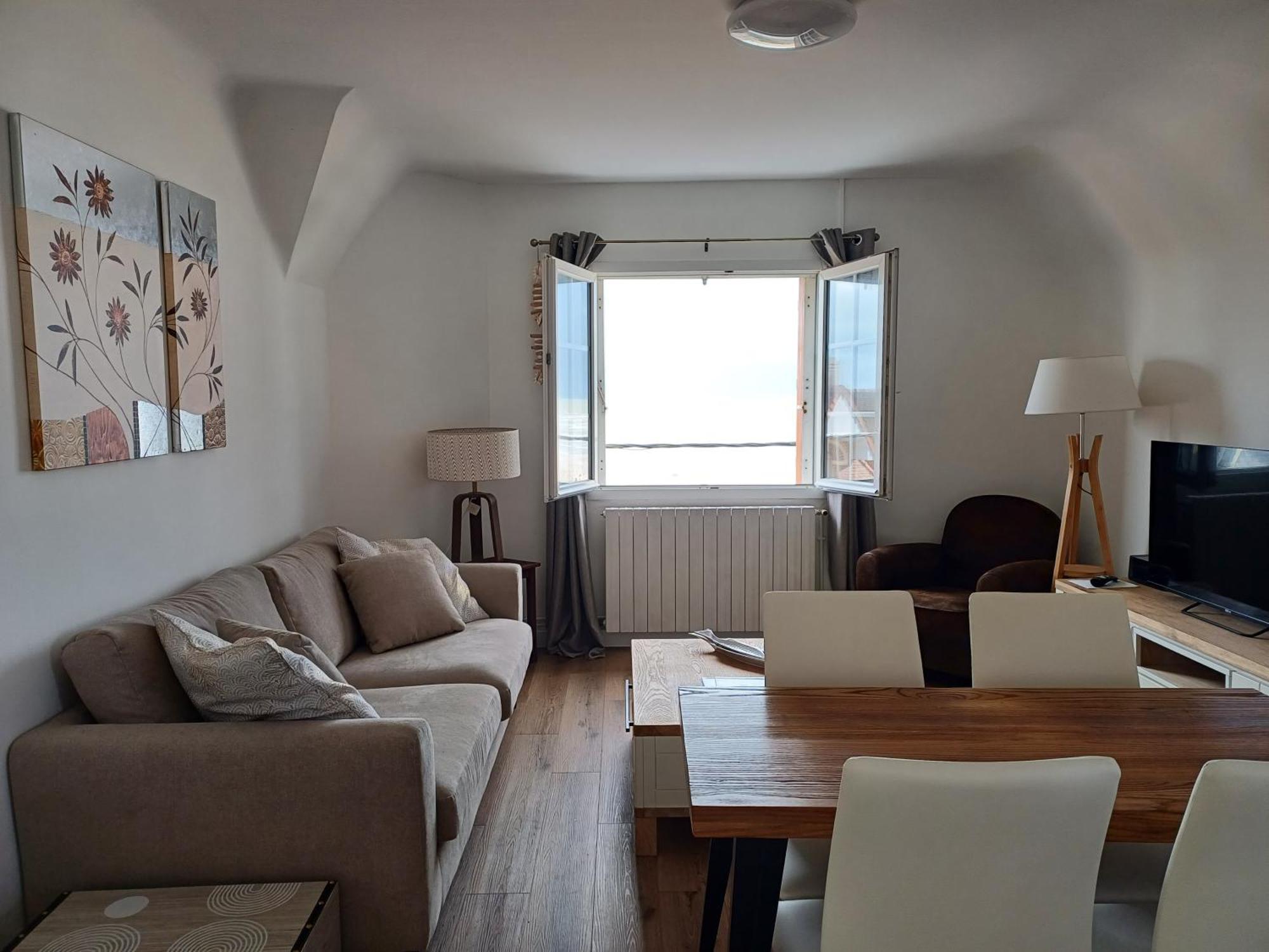 Au Gre Des Marees 2 Appartement Face A La Mer 2Eme Etage Ault Zewnętrze zdjęcie